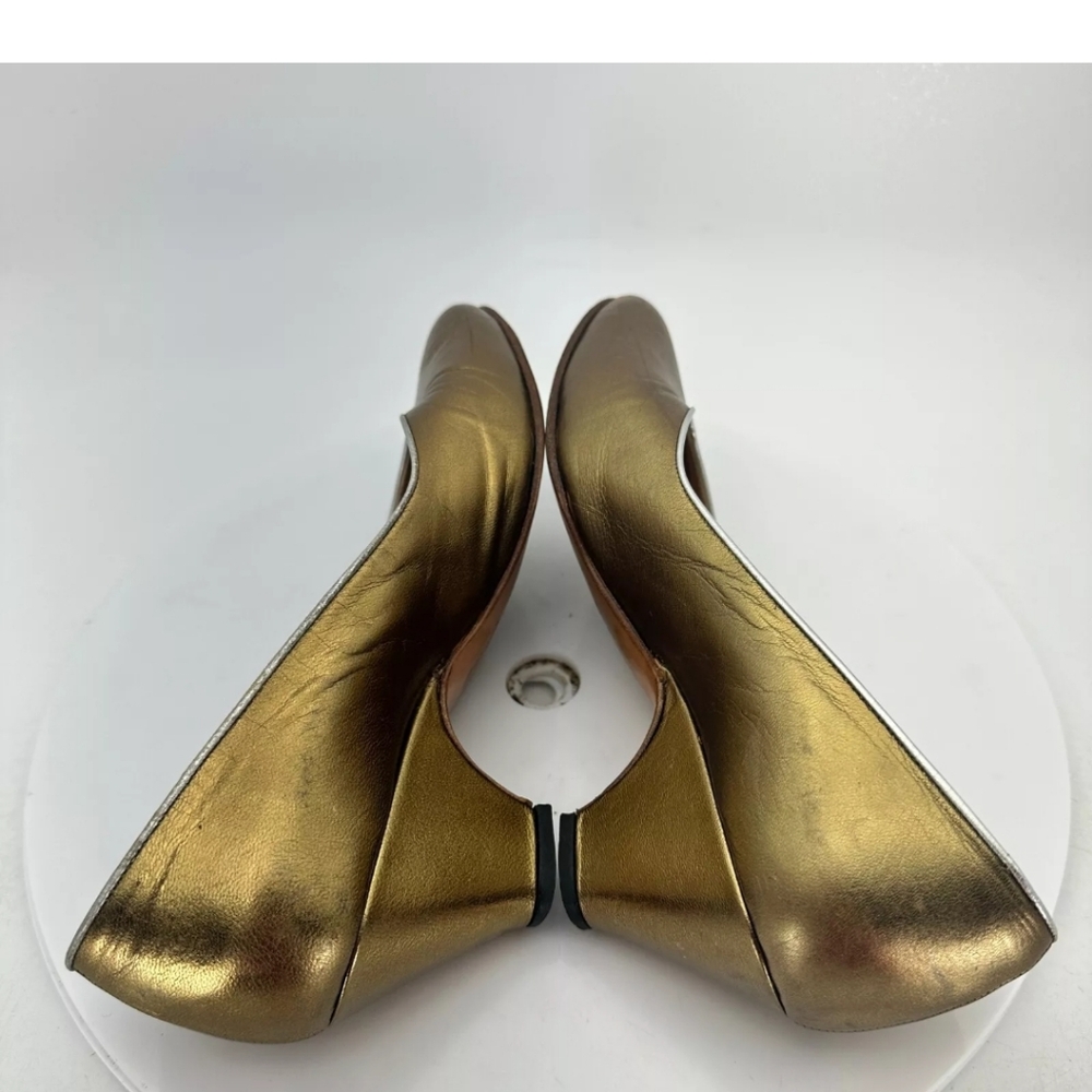 Gucci Women Size EU 35.5 AA US 5 Gold Leather Point Toe Heel Shoes - Picture 10 of 16
